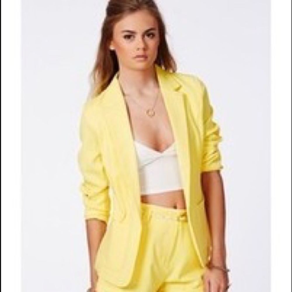 Yellow missguided boyfriend blazer never been worn
